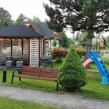 I U Ireny Gæstehus Poronin